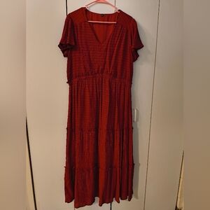 Elegant Red V-Neck Maxi Dress
